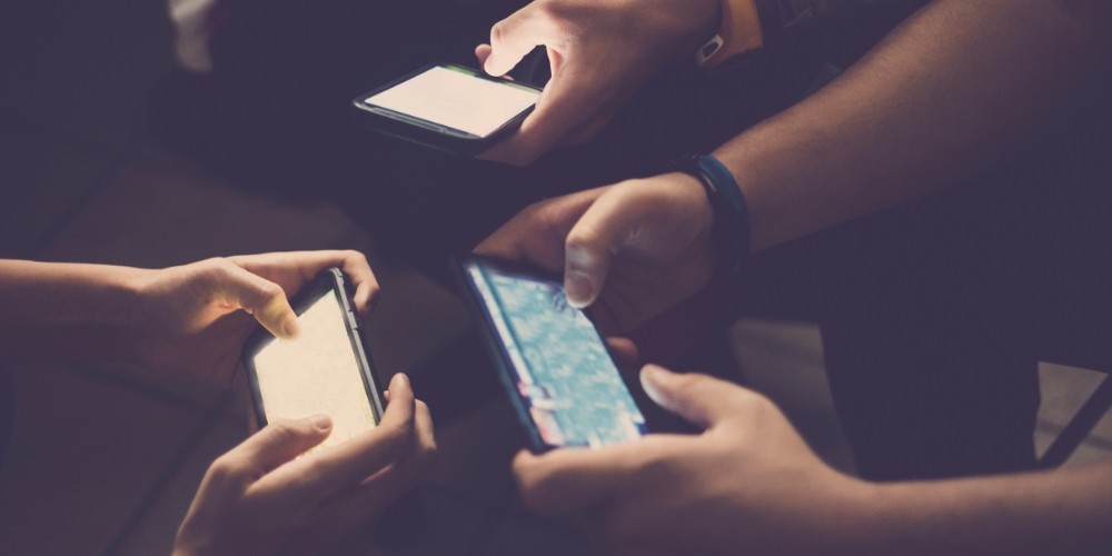 The Expansive Influence of Social Elements in Mobile Gaming